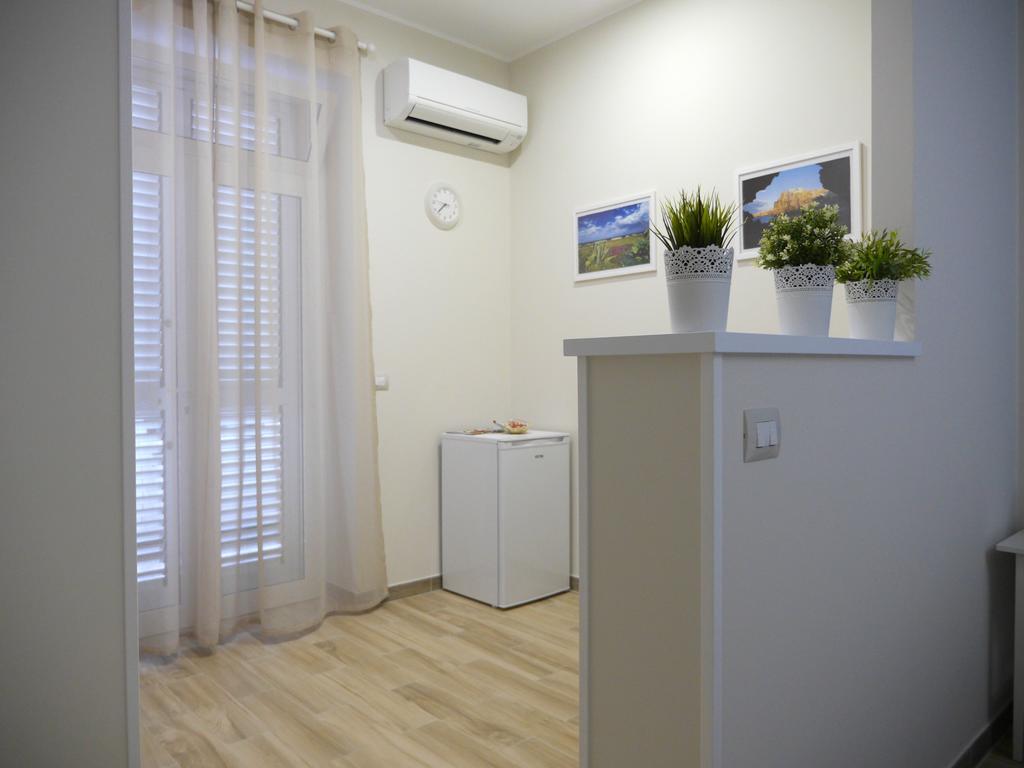 Welcome Holiday House โปลีญาโนอามาเร ภายนอก รูปภาพ